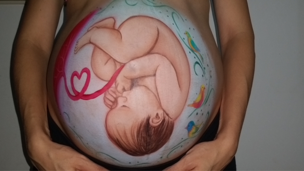 El cuerpo como hogar: la madre y la identidad corporal